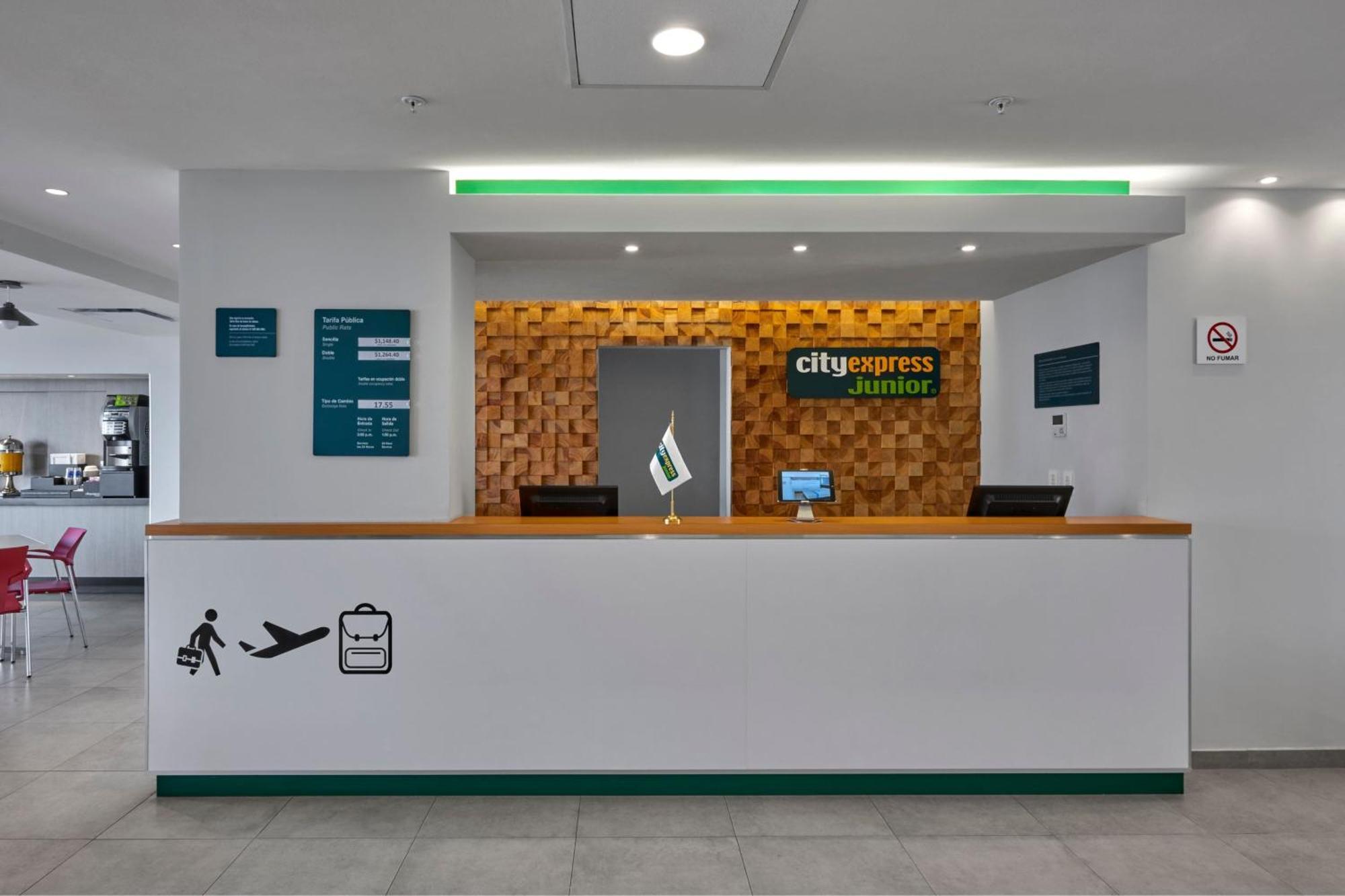 City Express Junior By Marriott Puebla Angelopolis Екстериор снимка